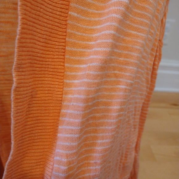 M Gap cream cycle orange and white striped 🍊 cardigan - Picture 4 of 10